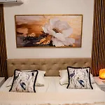 Casa Apartment *